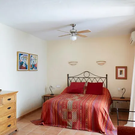 Central Old Town Apartment *